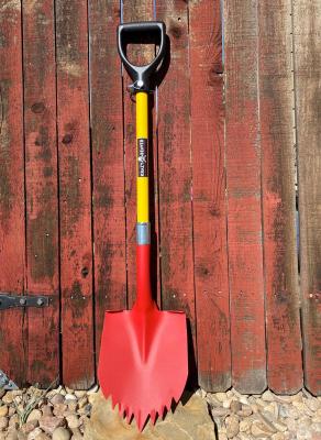 Shovel Red Textured Head/Yellow Handle Krazy Beaver