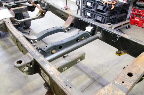 Rust Buster Center Frame Crossmember For 2011-2018 GM HD Pickups RB7841