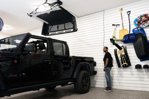 HOSS Storage Hardtop Hoist For Jeep 2018-Current Wrangler JL Black Bestop