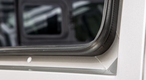 Tacoma Truck Bed Cap SmartCap EVOc Commercial White For 24-Present Toyota Tacoma 6 Foot Standard Bed RSI SmartCap