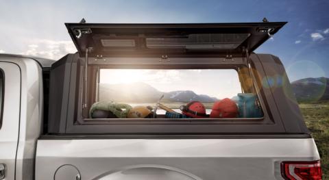 Tacoma Truck Bed Cap SmartCapEVO Sport Matte Black For 24-Present Toyota Tacoma 5 Foot Short Bed RSI SmartCap