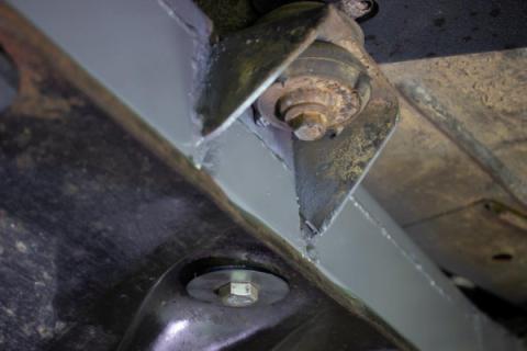 Rust Buster 1987-1995 Jeep Wrangler YJ Center Frame Section with Skid Plate Mount RB2014