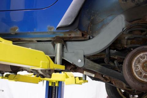 RUST BUSTER 1997-2006 JEEP WRANGLER TJ FULL CENTER FRAME WITH TRAIL ARM MOUNT RB3061 RB3063