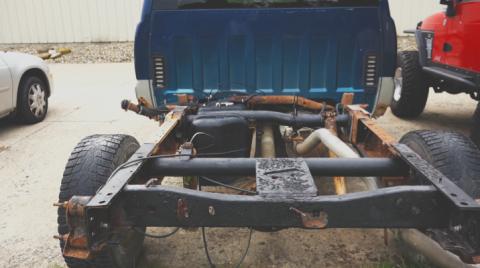 Rust Buster 1999-2006 Chevy & GMC Silverado/Sierra Rear 1500/2500 Shock Crossmember RB7320