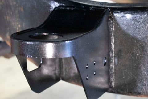 Rust Buster 1999-2013 Chevy Silverado& GMC Sierra Center Cab Mount RB7325