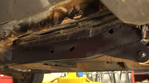 Rust Buster 2000-2014 Generation 1 Avalanche/Suburban/Yukon XL/Escalade Center Frame Section RB7401