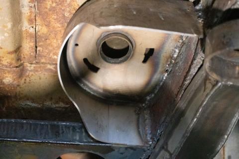 Rear Upper Coil Spring Bucket For Avalanche/Suburban/Yukon Passenger Side Rust Buster Frameworks