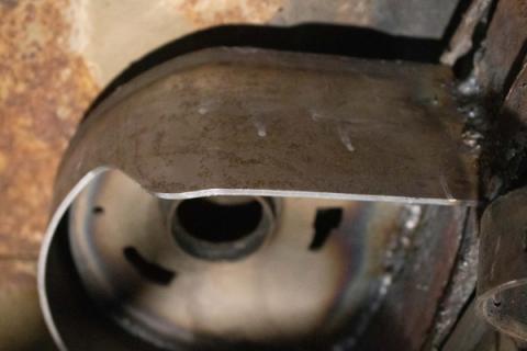 Rear Upper Coil Spring Bucket For Avalanche/Suburban/Yukon Passenger Side Rust Buster Frameworks