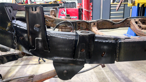 Rust Buster 2004-2012 Chevy Colorado & GMC Canyon Rear Forward Leaf Spring Mount RB7503