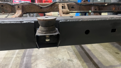 Rust Buster 2004-2012 Chevy Colorado & GMC Canyon Center Cab Body Mount RB7508