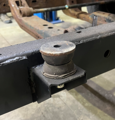 Rust Buster 2004-2012 Chevy Colorado & GMC Canyon Center Cab Body Mount RB7508