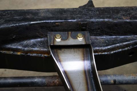 Transmission Crossmember For 93-04 Chevy S10/GMC Sonoma Rust Buster Frameworks
