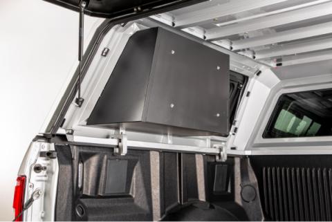 Half-Bin Half-Length Left Side 20-Up Jeep Gladiator 5' EVO EVOa and EVOc Applications 5 Foot Bed Left Side Mount SmartCap(R) Fits all Jeep Gladiator EVO Series Caps