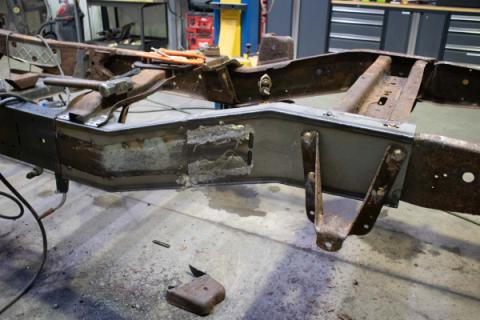 Leaf Spring Frame Repair Kit Driver Side For 97-03 Ford F-150 Rust Buster Frameworks