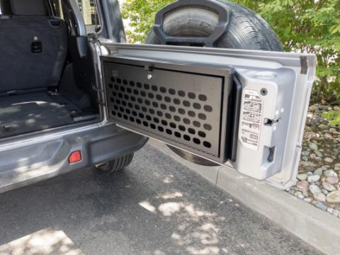 Tailgate Lockbox - 18-22 Wrangler JL MOLLE Panel Black Tuffy Security Products