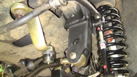 Jeep Track Bar Drop Bracket 1984-2001 XJ/ZJ Clayton Off Road