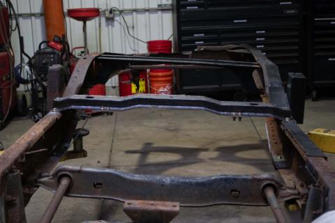 Rust Buster Cab Mount Crossmember For 1997-2003 Ford F-150 RB7008