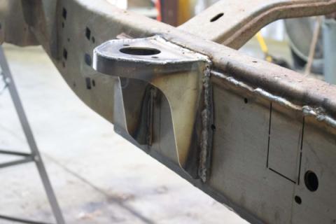 Rust Buster Center Cab Mount For 2009-2014 Ford F-150 RB7020