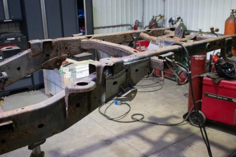 Rust Buster Forward Leaf Spring Mount Driver Side For 2004-2008 Ford F-150 RB7083