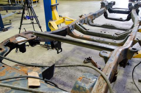 06-10 Hummer H3 Fuel Tank Crossmember Rust Buster Frameworks