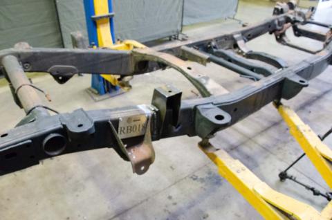 11-19 Chevy/GMC 2500HD Crew Cab 6.5 Foot Bed Front Bed Mount - Left Rust Buster Frameworks