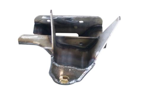 Forward Leaf Spring Mount For 2011-2019 GM HD Pickups Driver Side Rust Buster