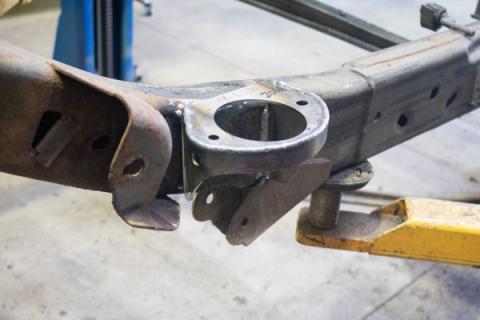 Center Rear Body Mount Passenger Side For 2015-2020 GM Large SUV Rust Buster