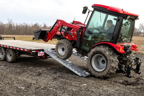 Single Heavy Duty 8 foot Aluminum Loading Ramp 15 Inch x 96 Inch 5K Capacity Gen Y Hitch