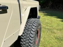 Aluminum Rear Highline Fenders for Jeep JT Gladiator Motobilt