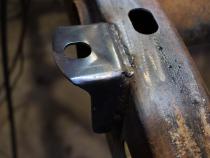 Center Bed Mount For 99-06 Chevy and GMC Pick Up Trucks Rust Buster Frameworks