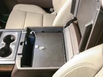 Console Safe - 14-19 Silverado/Sierra 1500 {19 Old Body Style} / 15-19 2500HD/3500HD / 15-20 Suburban/Tahoe/Yukon/Yukon XL w/ Flow-Thru Console Black Tuffy Security Products