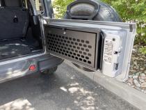 Tailgate Lockbox - 18-22 Wrangler JL MOLLE Panel Black Tuffy Security Products