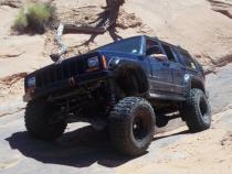 Jeep Cherokee 8.0 Inch Pro Series 3 Link Long Arm Lift Kit 84-01 XJ Clayton Off Road