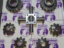 Yukon Standard Open Spider Gear Kit For And 9 Inch Ford With 28 Spline Axles And 4-Pinion Design Yukon Gear &amp;amp; Axle